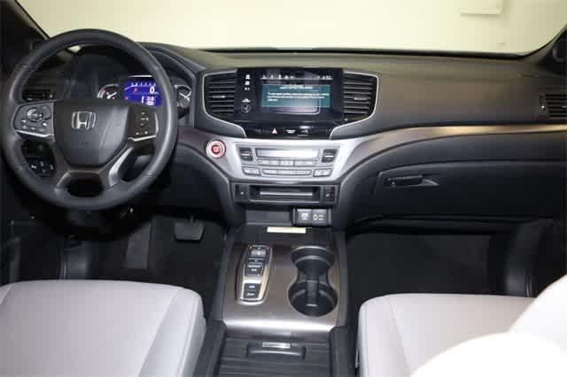 used 2022 Honda Passport car, priced at $30,000