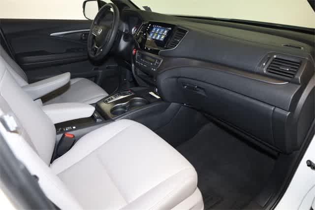 used 2022 Honda Passport car, priced at $30,000