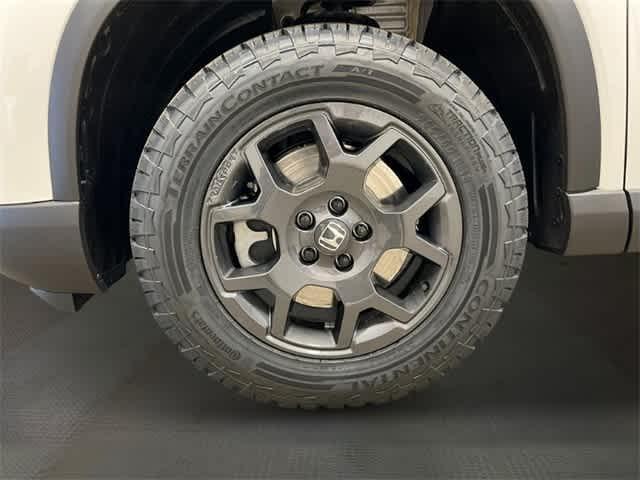 new 2025 Honda Pilot car, priced at $51,305