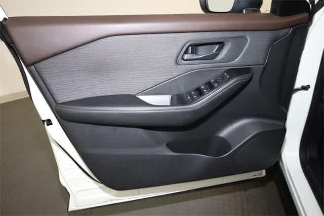 used 2021 Nissan Rogue car, priced at $15,272