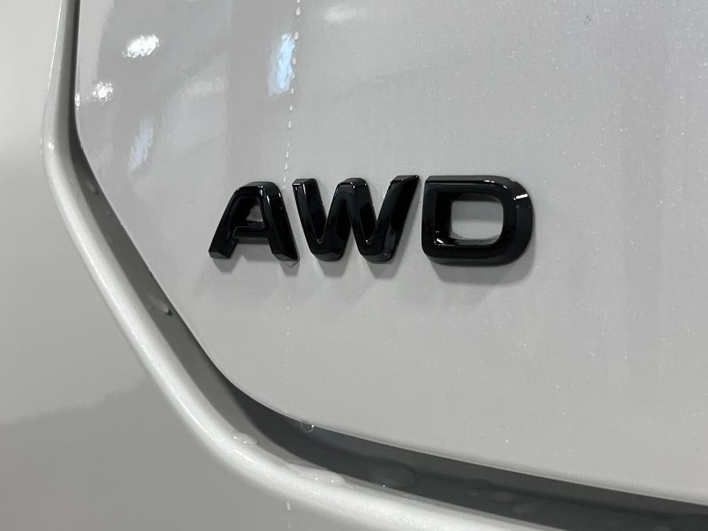 new 2025 Honda Pilot car, priced at $44,205