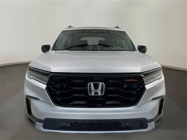 new 2025 Honda Pilot car, priced at $50,895