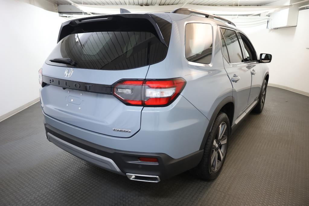 used 2023 Honda Pilot car, priced at $41,432