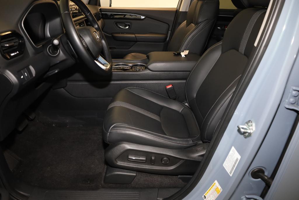 used 2023 Honda Pilot car, priced at $41,432