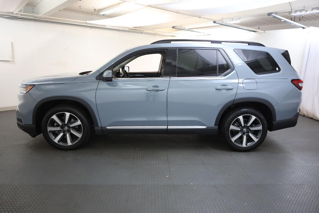 used 2023 Honda Pilot car, priced at $41,432