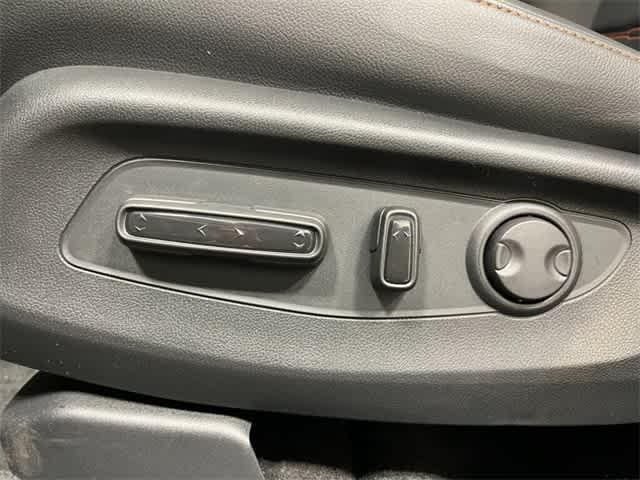 new 2026 Honda CR-V Hybrid car, priced at $43,700