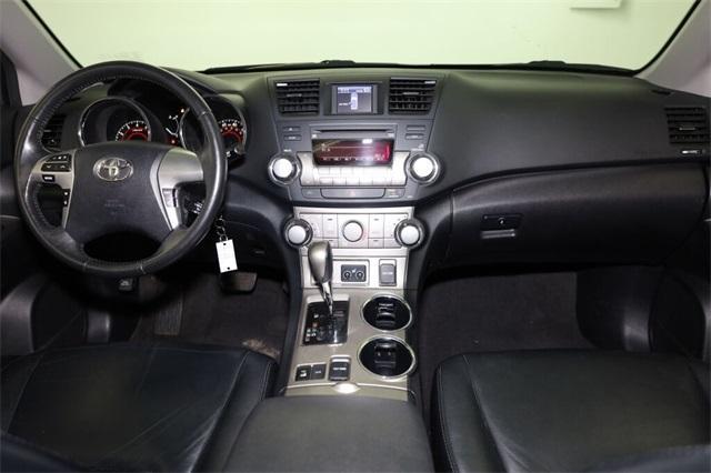 used 2012 Toyota Highlander car, priced at $9,899