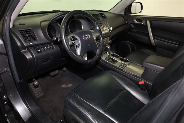 used 2012 Toyota Highlander car, priced at $9,899