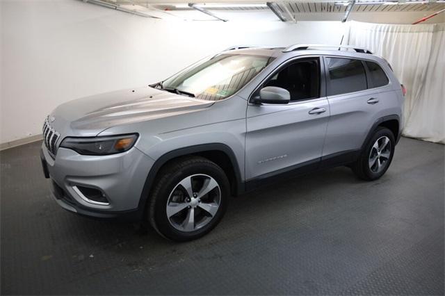 used 2019 Jeep Cherokee car, priced at $17,204