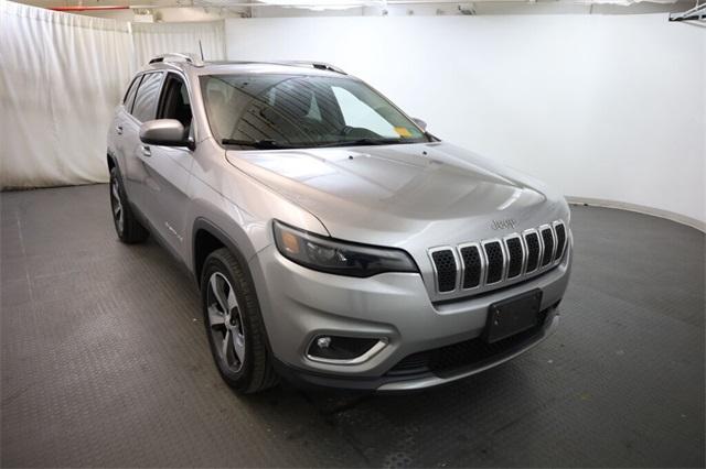 used 2019 Jeep Cherokee car, priced at $17,204
