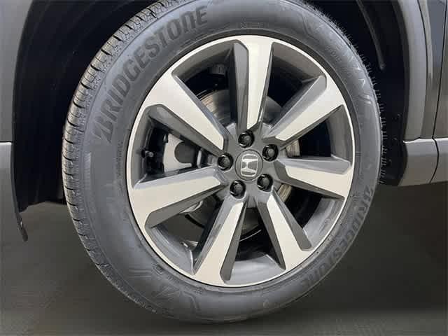 new 2025 Honda Pilot car, priced at $54,530