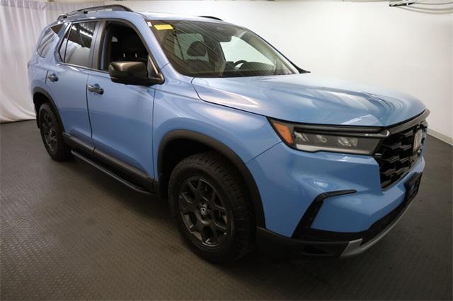 used 2023 Honda Pilot car, priced at $40,845