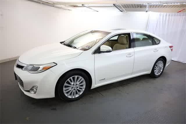 used 2015 Toyota Avalon Hybrid car, priced at $11,999