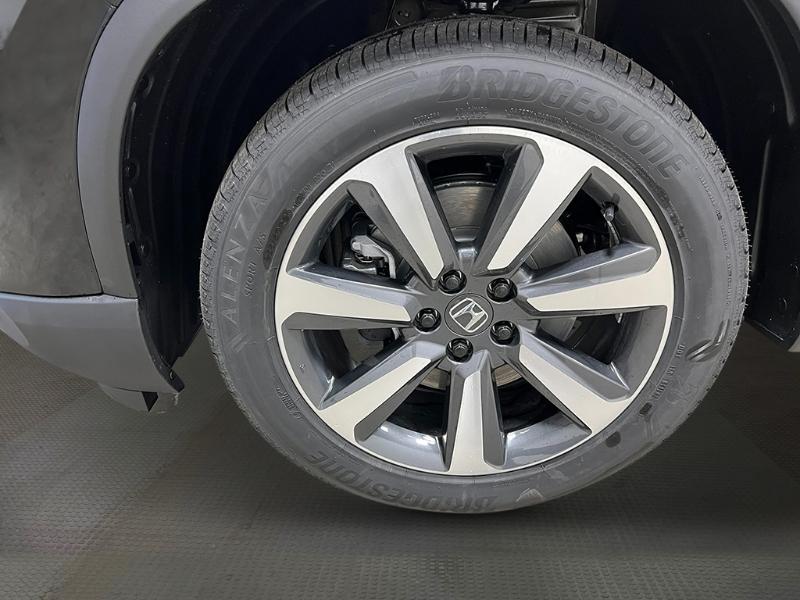 new 2025 Honda Pilot car, priced at $51,050