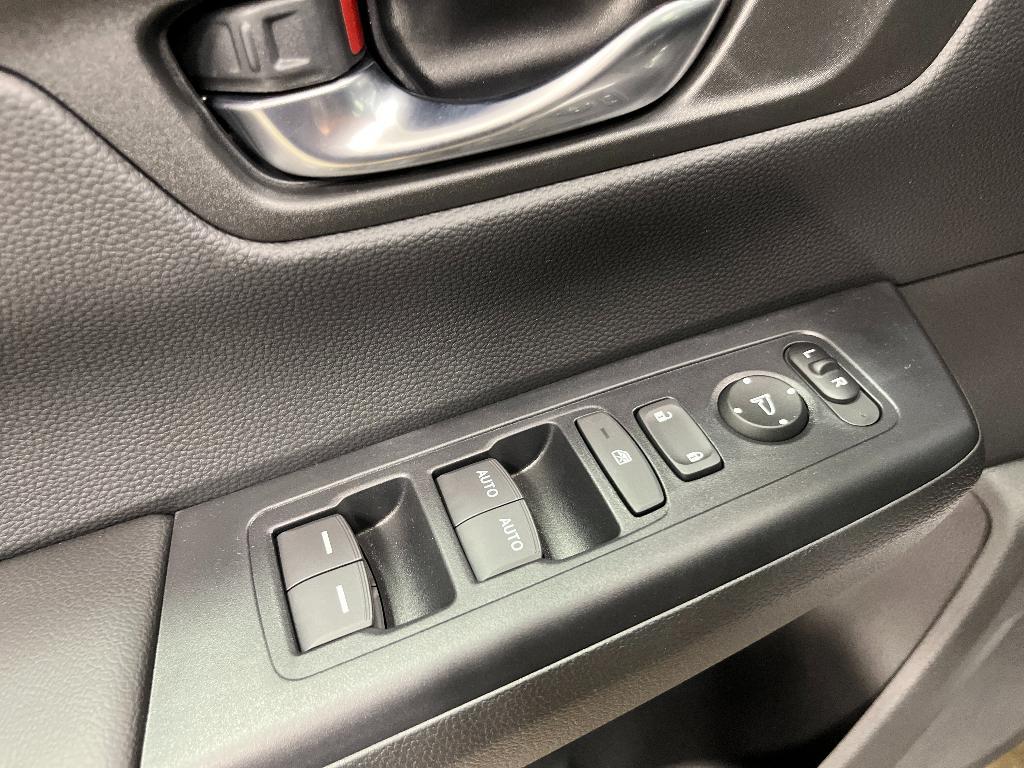 new 2026 Honda CR-V Hybrid car, priced at $38,580