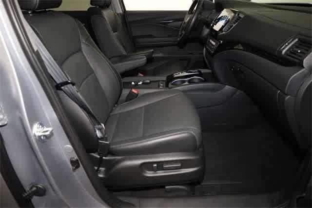 used 2022 Honda Pilot car, priced at $35,549