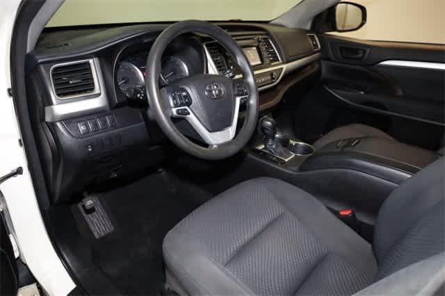 used 2017 Toyota Highlander car, priced at $19,159