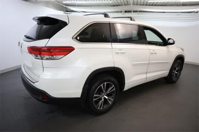 used 2017 Toyota Highlander car, priced at $19,159