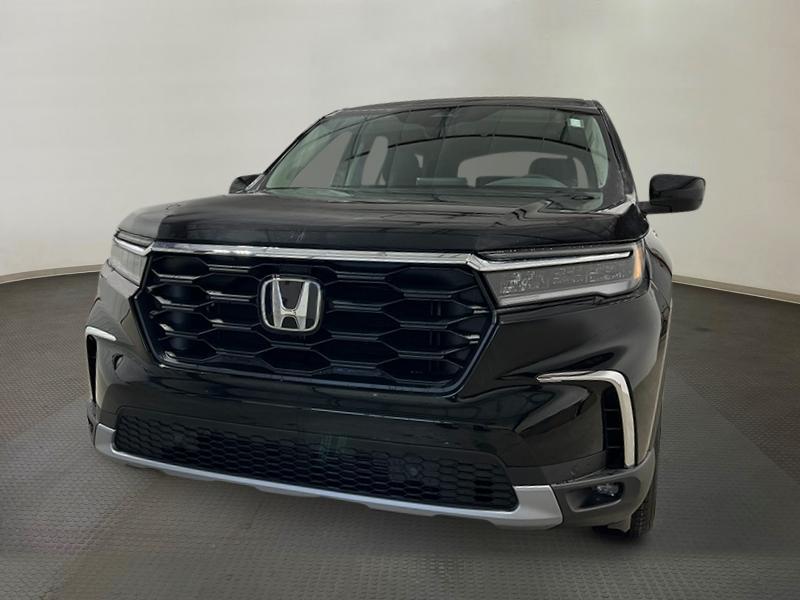 new 2025 Honda Pilot car, priced at $47,050