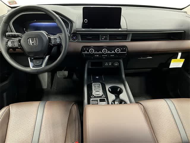 new 2025 Honda Pilot car, priced at $54,530