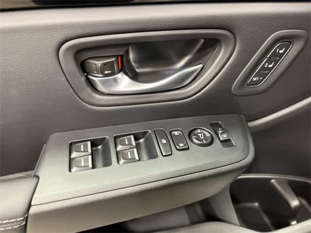 new 2025 Honda Pilot car, priced at $54,395
