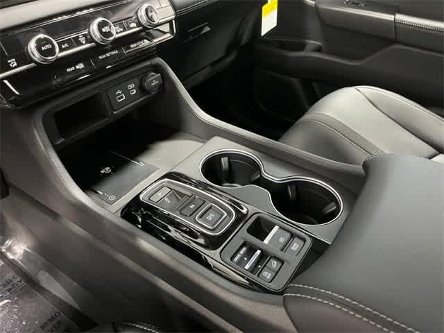 new 2025 Honda Pilot car, priced at $54,395