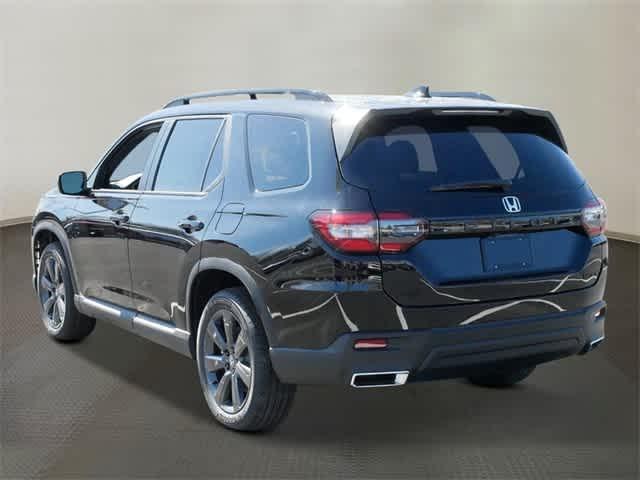 new 2025 Honda Pilot car, priced at $43,795