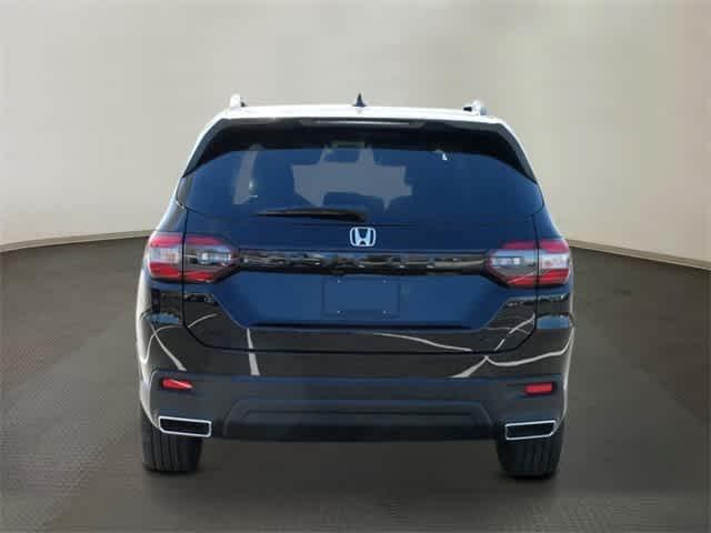 new 2025 Honda Pilot car, priced at $43,795