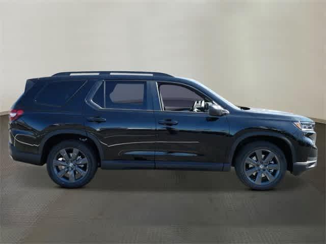 new 2025 Honda Pilot car, priced at $43,795