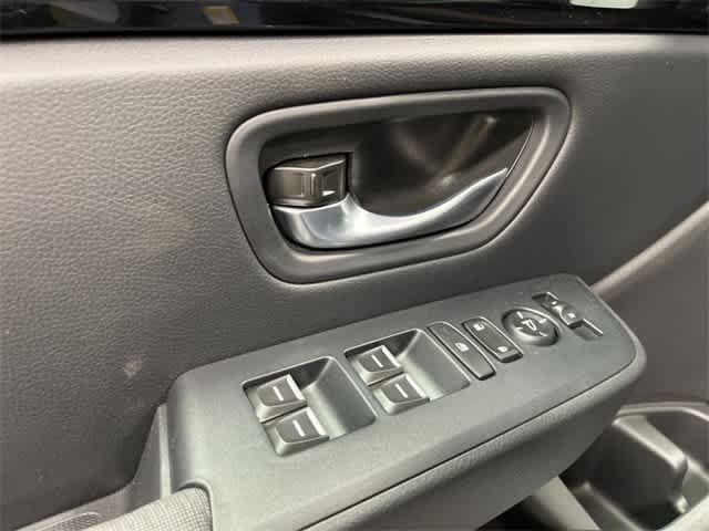 new 2025 Honda Pilot car, priced at $43,795