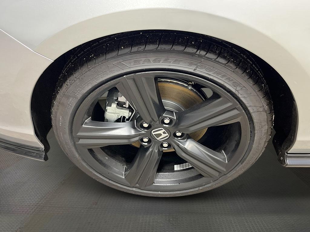 new 2025 Honda Accord car, priced at $36,980