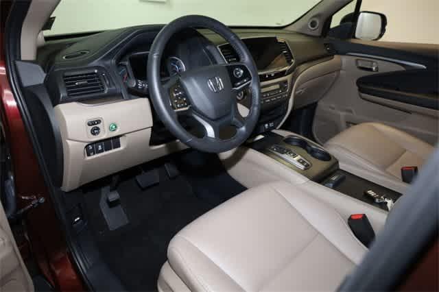 used 2022 Honda Pilot car, priced at $31,663