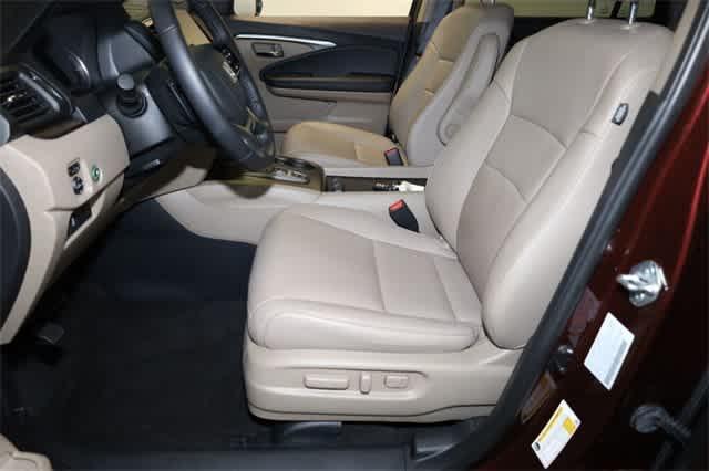 used 2022 Honda Pilot car, priced at $31,663
