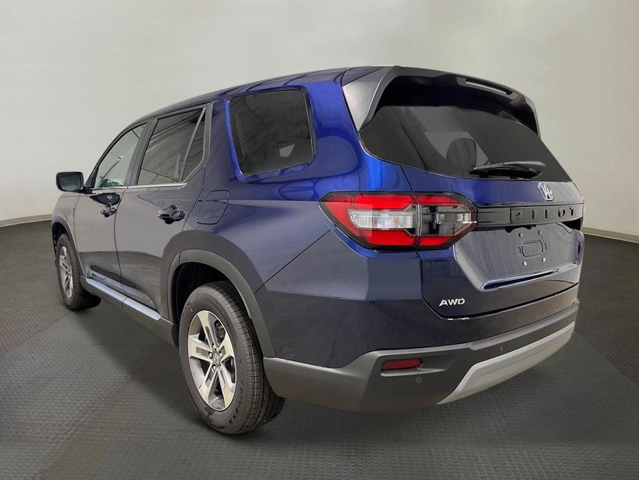 new 2025 Honda Pilot car, priced at $46,995