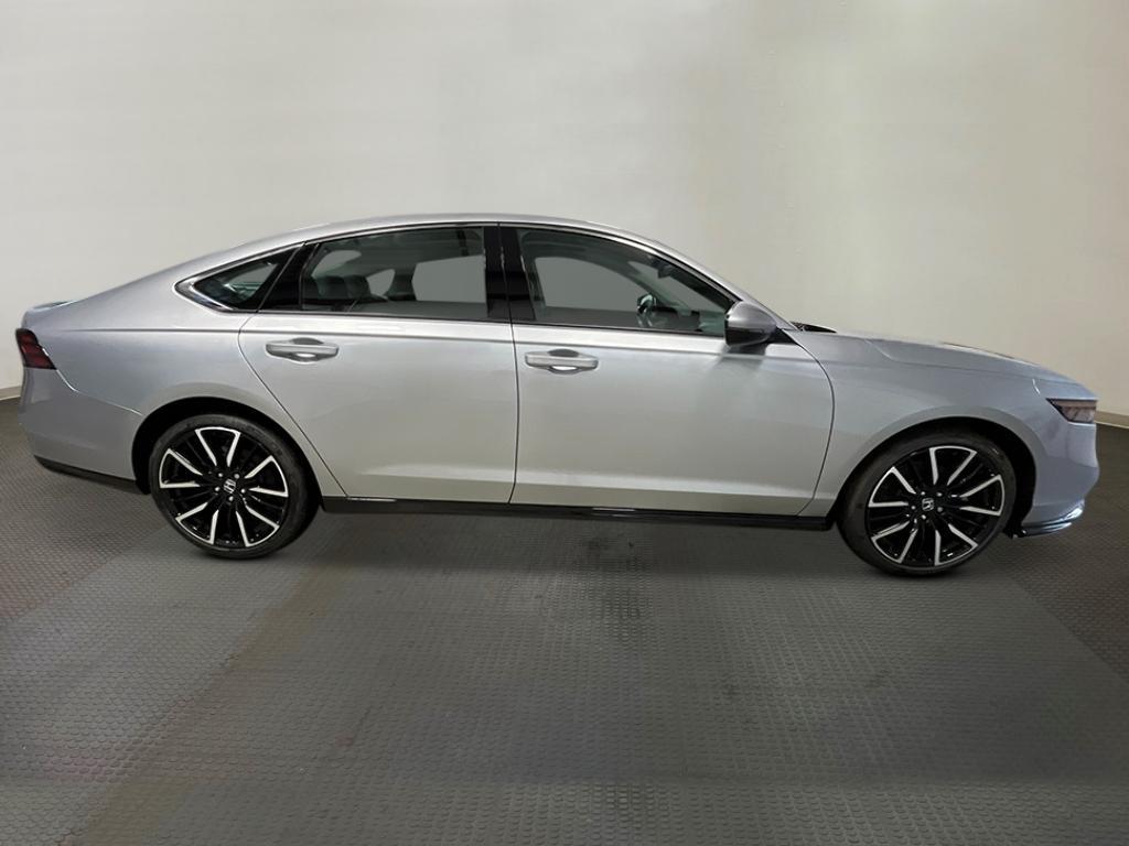 new 2025 Honda Accord Hybrid car, priced at $40,450