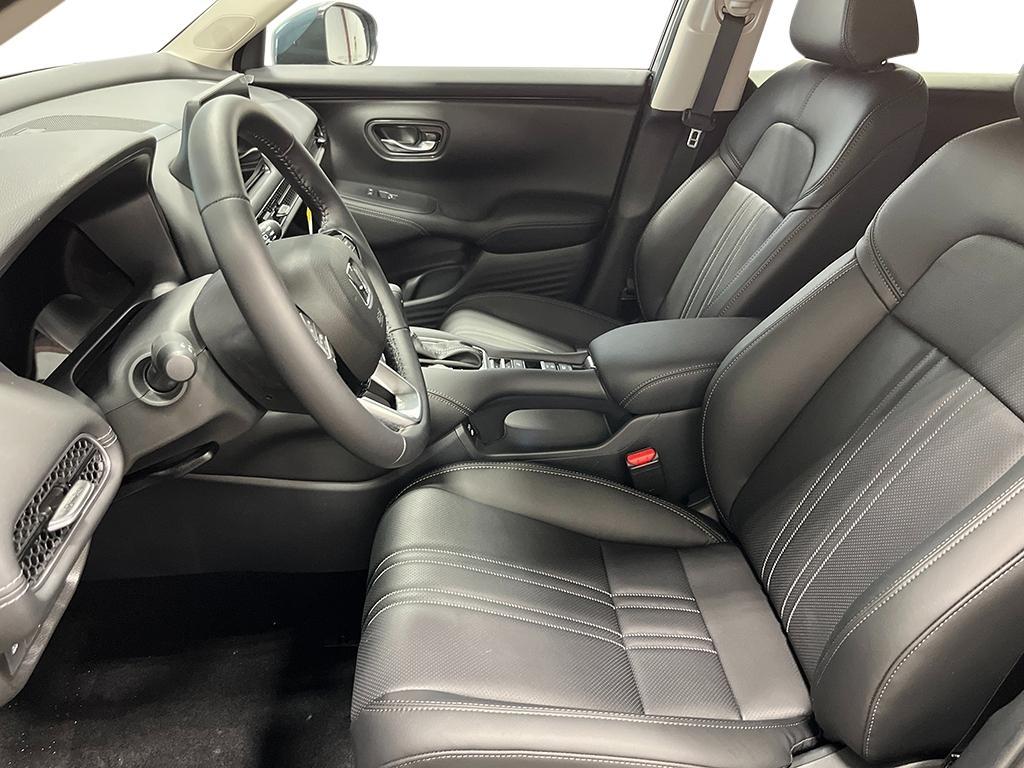 new 2026 Honda HR-V car, priced at $33,455