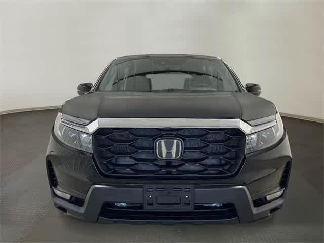 new 2025 Honda Passport car, priced at $43,795