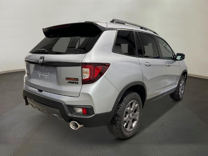 new 2025 Honda Passport car, priced at $46,395