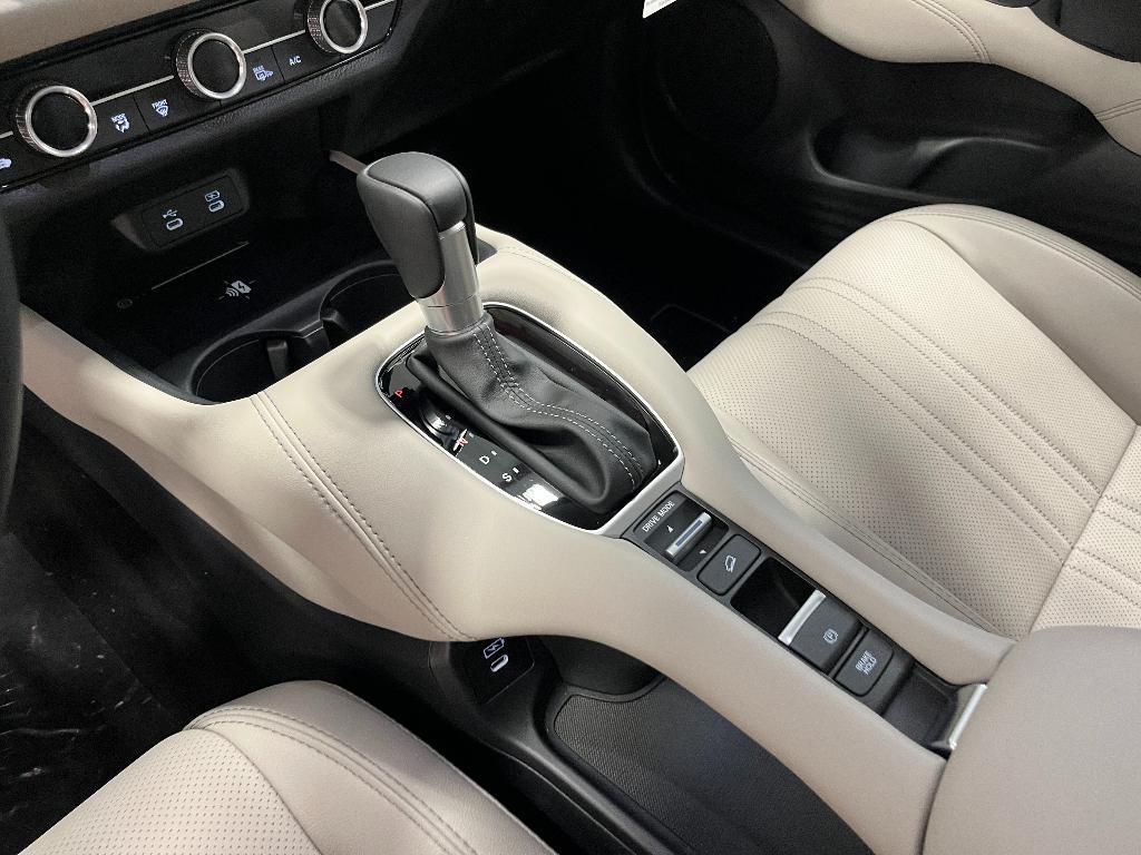 new 2026 Honda HR-V car, priced at $33,400