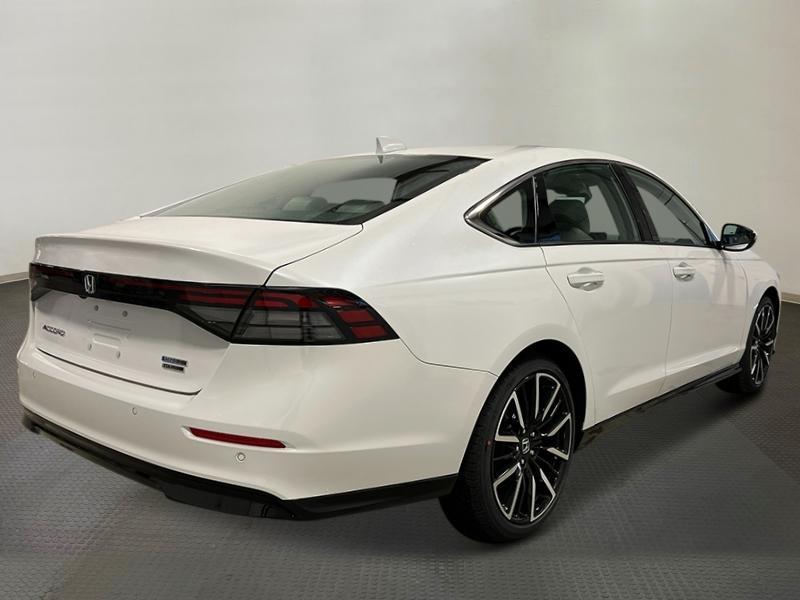 new 2024 Honda Accord Hybrid car, priced at $40,440