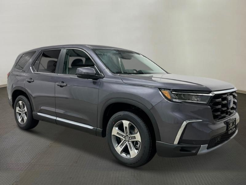 new 2025 Honda Pilot car, priced at $47,505