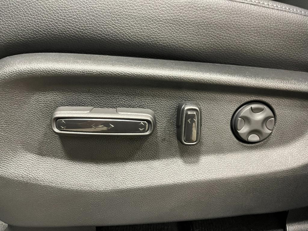 new 2025 Honda Odyssey car, priced at $43,670