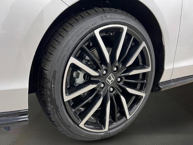 new 2025 Honda Accord car, priced at $40,905