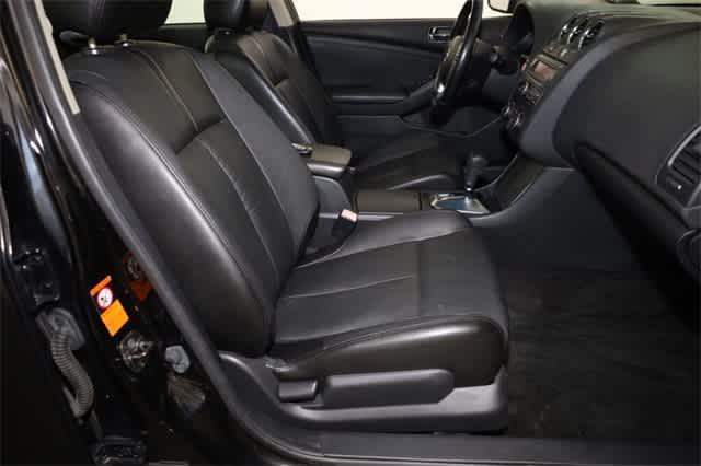 used 2009 Nissan Altima car, priced at $4,899