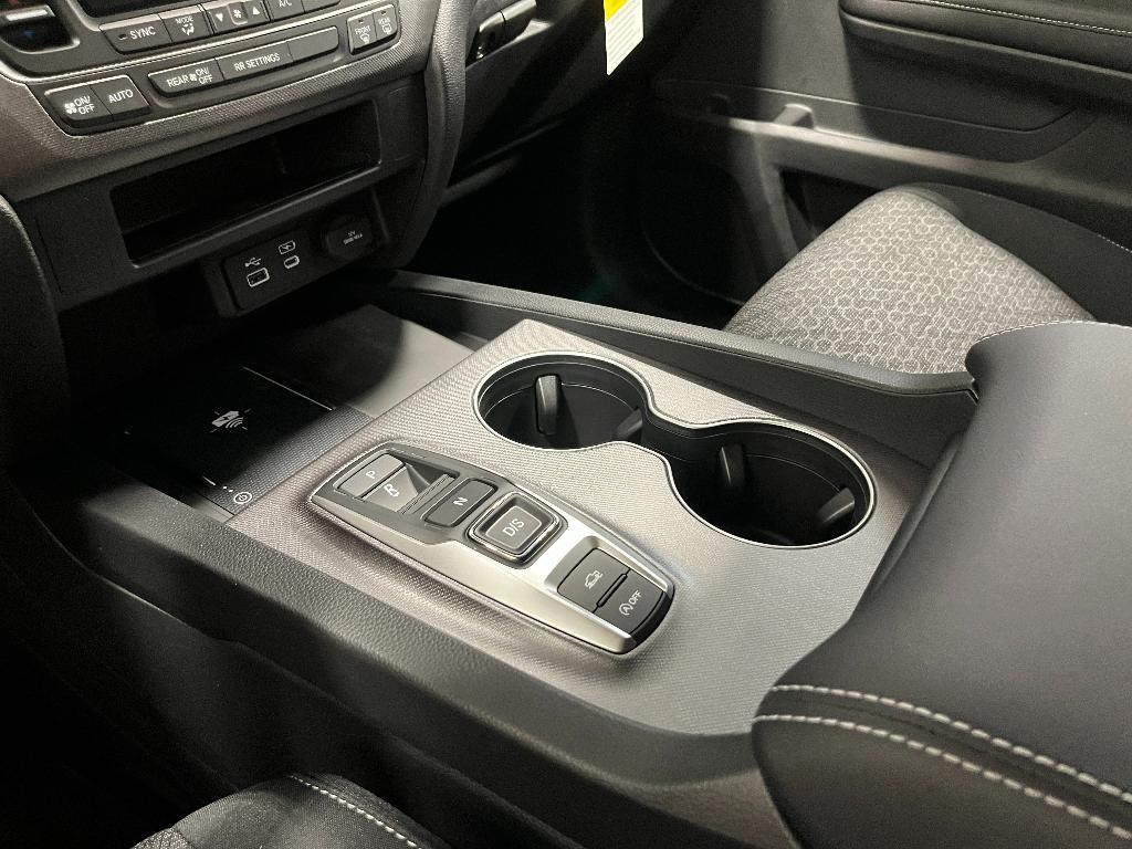 new 2025 Honda Ridgeline car, priced at $43,535