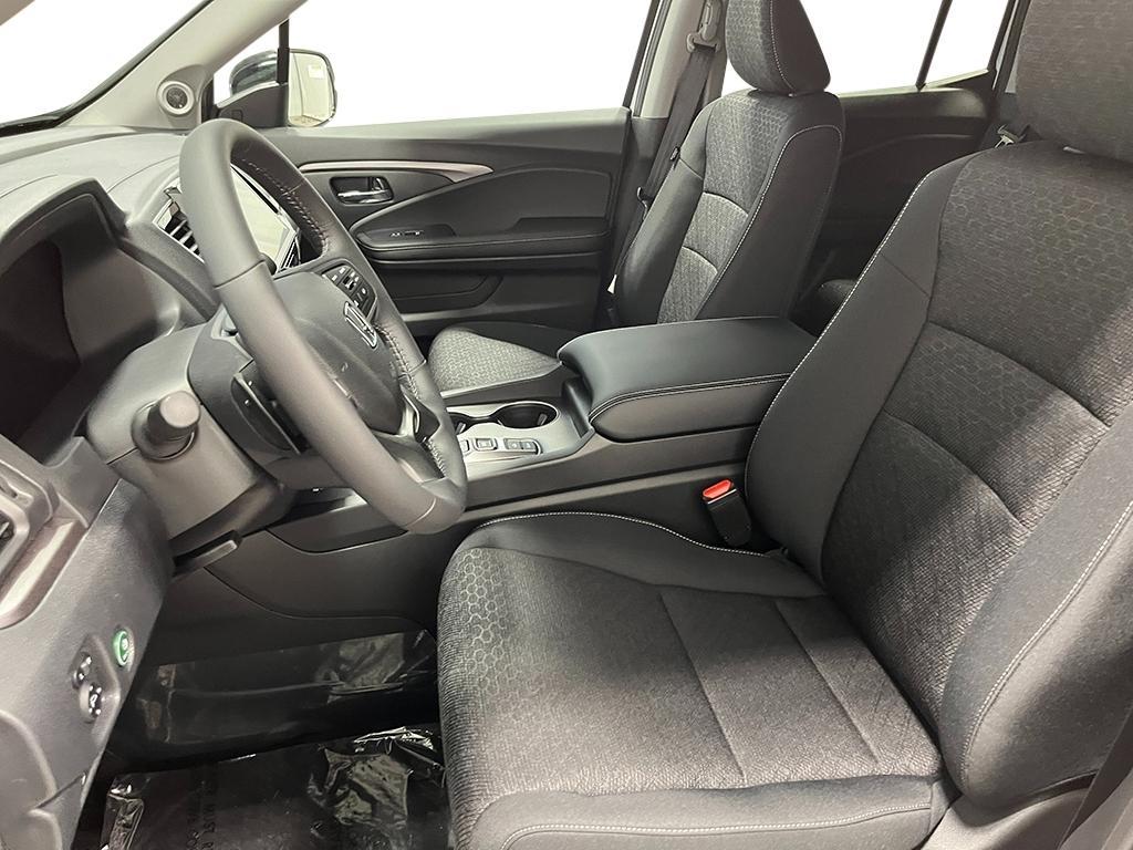 new 2025 Honda Ridgeline car, priced at $43,535