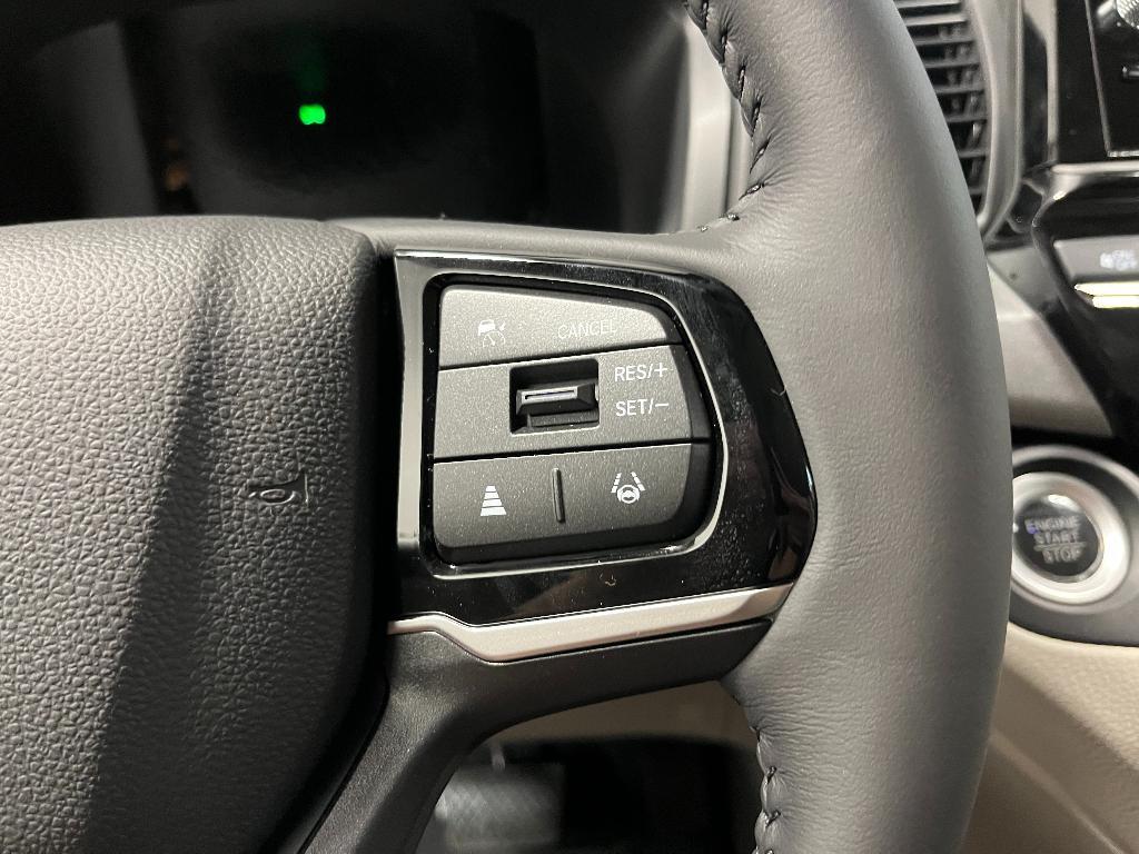 new 2025 Honda Odyssey car, priced at $44,125