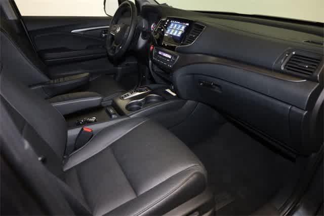 used 2022 Honda Pilot car, priced at $31,726