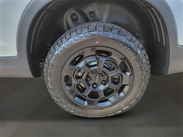 new 2025 Honda Ridgeline car, priced at $43,500