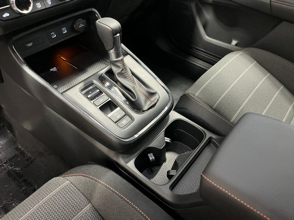 new 2026 Honda CR-V Hybrid car, priced at $40,250